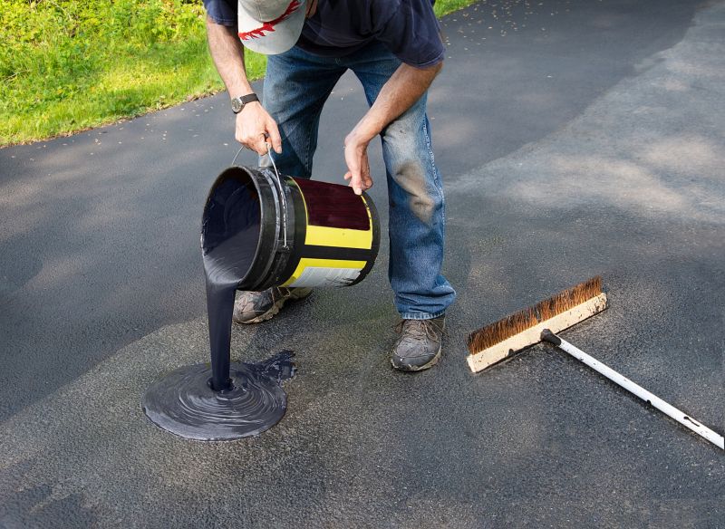 Asphalt Slurry Sealing in Grand Rapids, MI