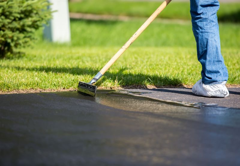 Hot Tar Driveway Sealing in Miami Dade County, FL