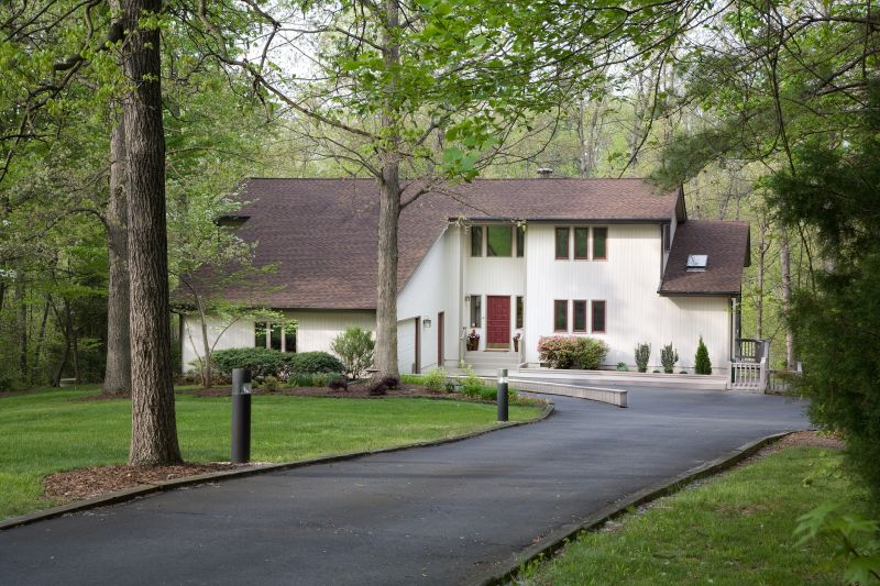 Residential Driveway Sealcoating in Greenville, SC